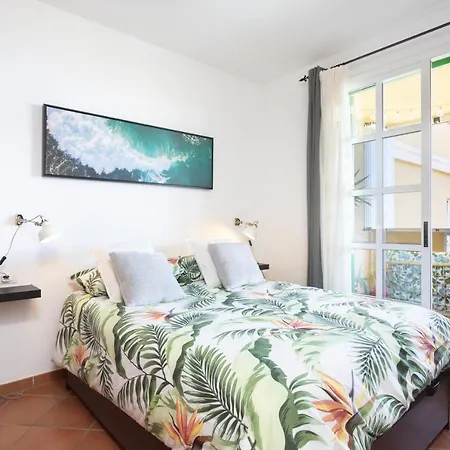 Home2book Stunning Sea View Lägenhet *