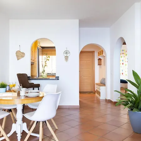Home2book Stunning Sea View Appartement